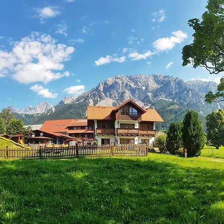 Minzlhof *